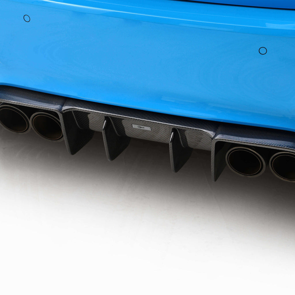BMW M3 F80 & M4 F82 CARBON FIBER REAR DIFFUSER