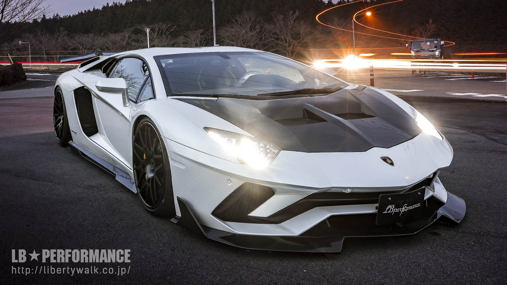 LB★PERFORMANCE AVENTADOR S complete body kit (Dry)