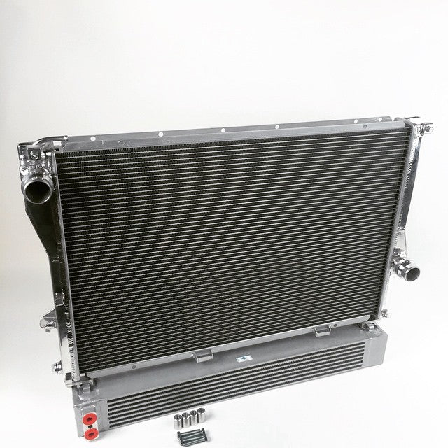 E39 M5 TRI-CORE RADIATOR