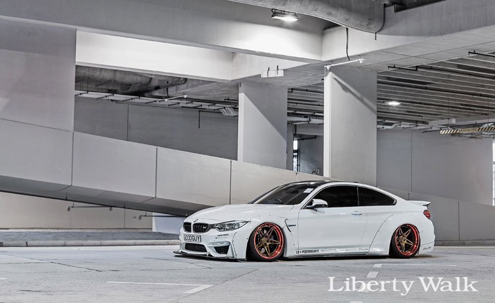 LB-WORKS M4 Complete body kit (CFRP)