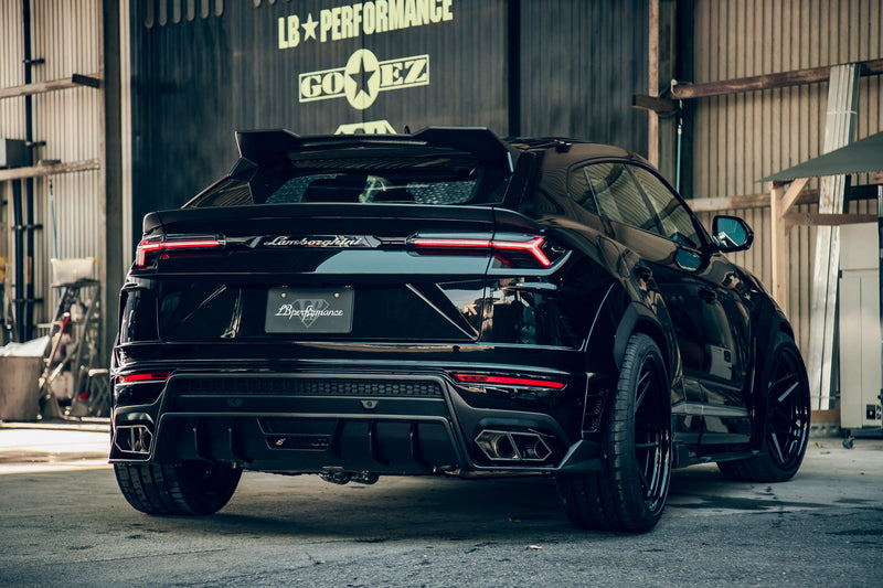LB-WORKS Lamborghini URUS