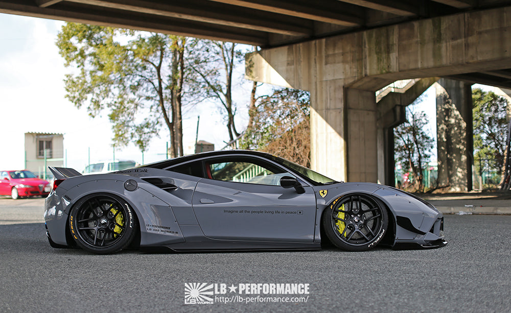 Custom 488 LB-WORKS Ferrari 488 complete body kit (CFRP)