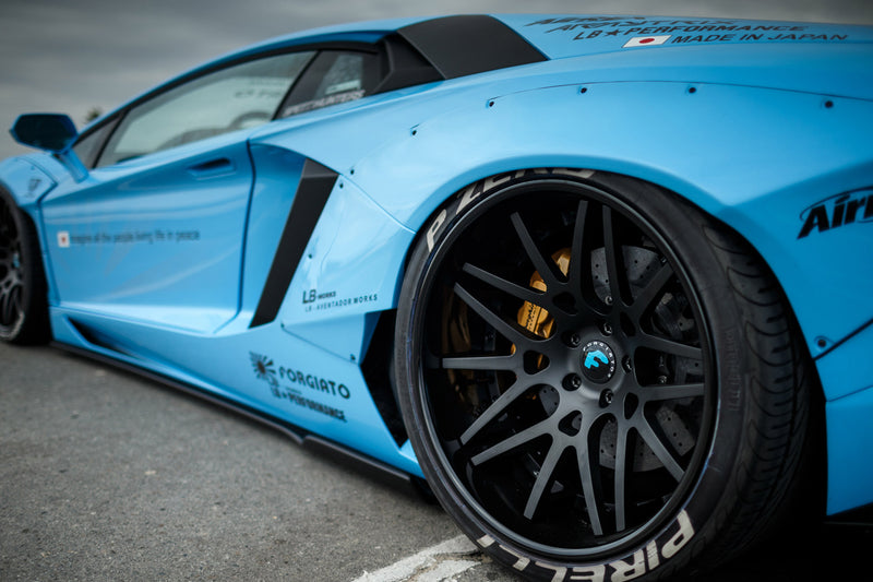 LB-WORKS LAMBORGHINI AVENTADOR COMPLETE BODY KIT TYPE2 WITH EXCHANGE FENDER & DRY CARBON WING