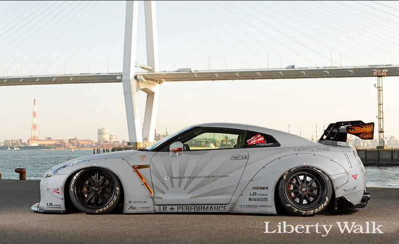 LB-WORKS NISSAN GT-R R35 type 1 Complete body kit Ver.2 (FRP)