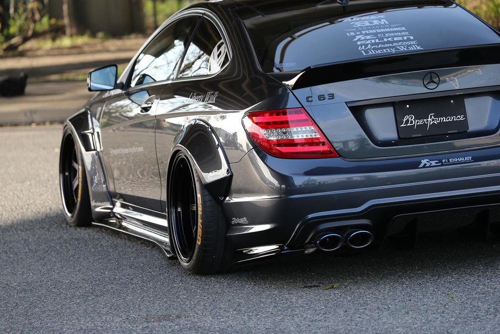 Mercedes c300 top wide body kit