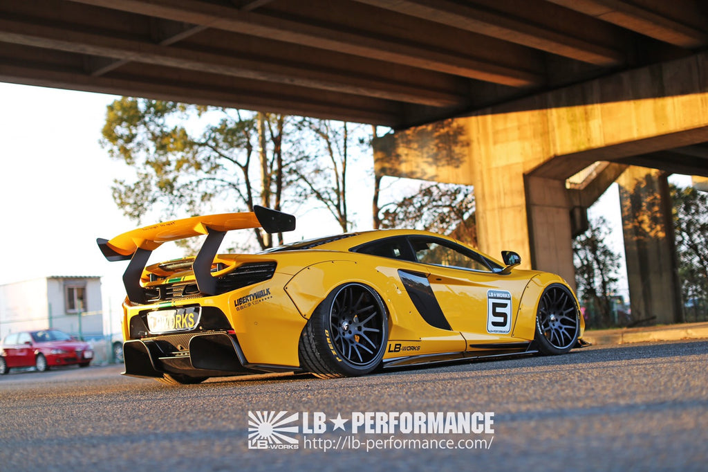 LB-WORKS Mclaren 650S / MP4-12c (CFRO/Dry Wing)