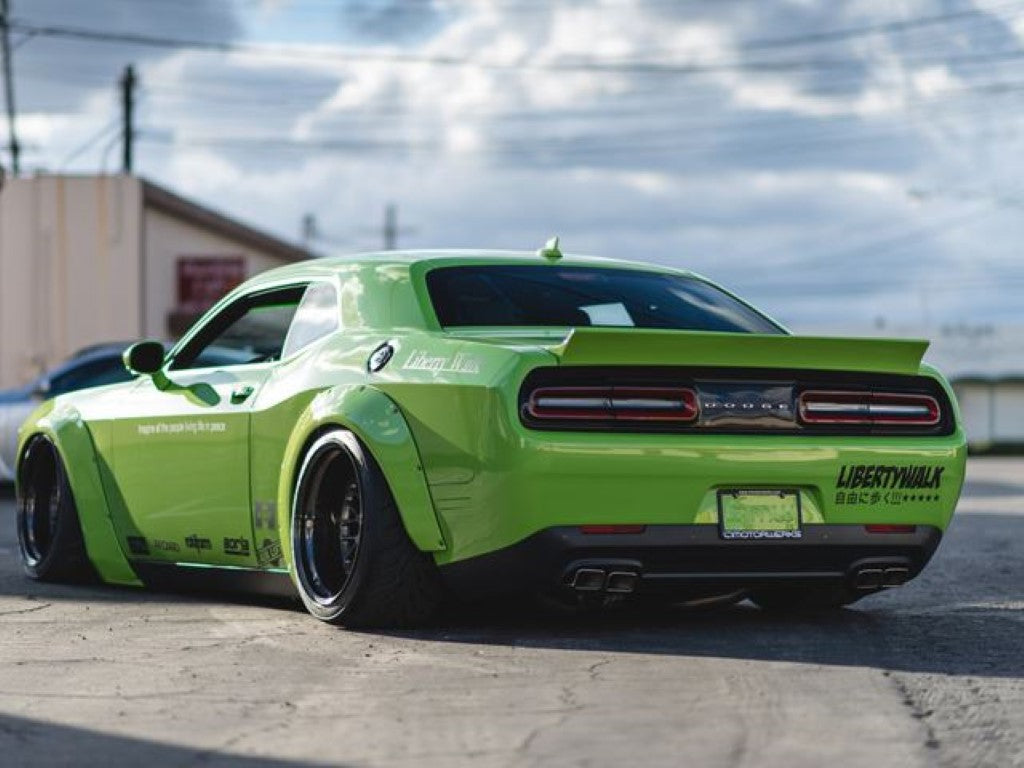 LB★WORKS DODGE Challenger